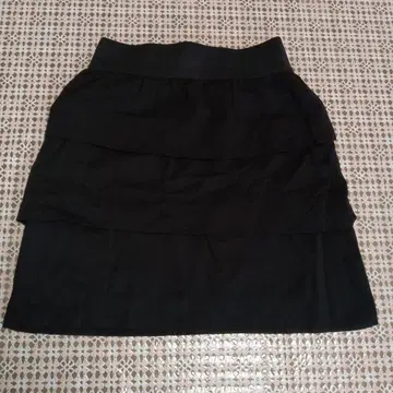 블랙 레이어드 타이트 스커트