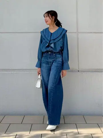 SOMETHING 프릴 칼라 데님 블라우스 블루