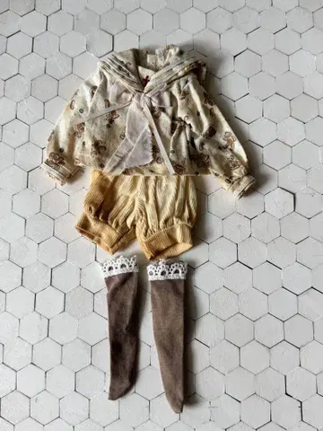 브라이스 아웃핏 작가님
