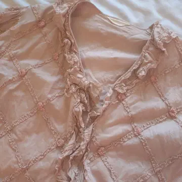 핑크하우스 면 로즈 모티브 오버 블라우스