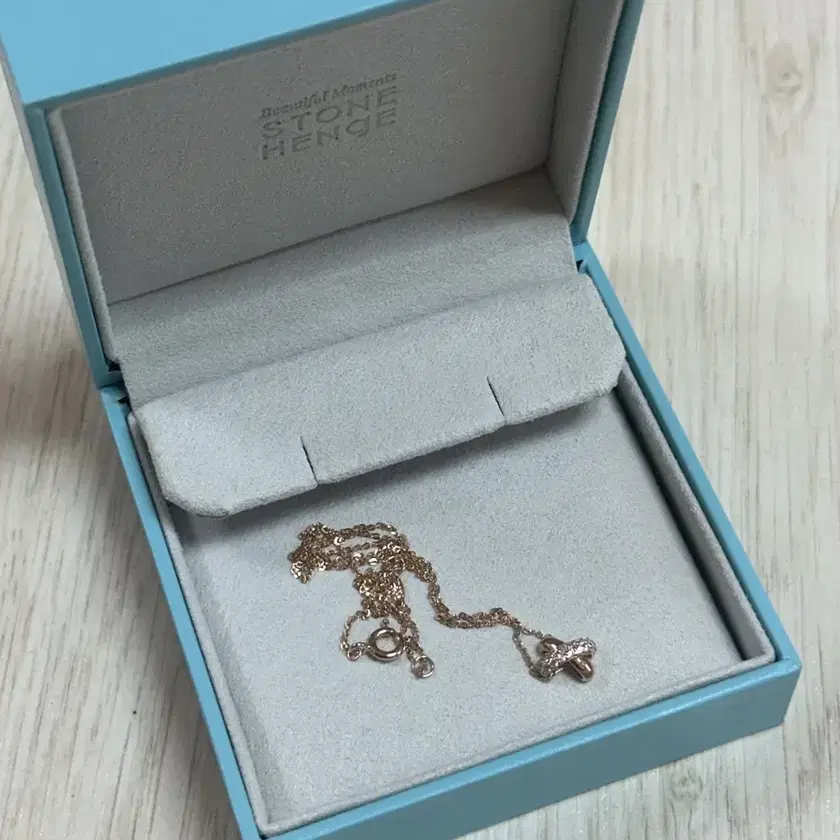 STONEHENGE | 스톤헨지 Stonehenge necklace + case on Bunjang