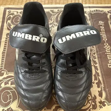 엄브로 별주 Football shoes 축구화 블랙