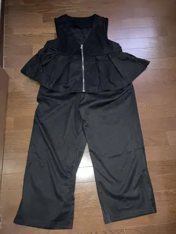 블랙 플레어 셋업