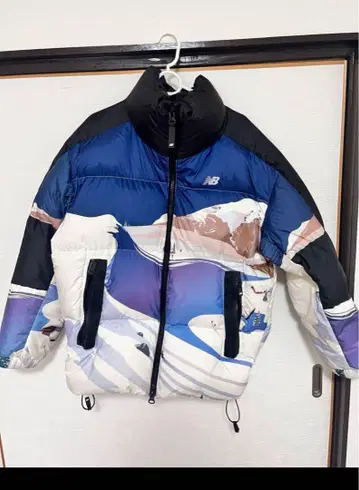 New Balance 그래픽 다운 자켓