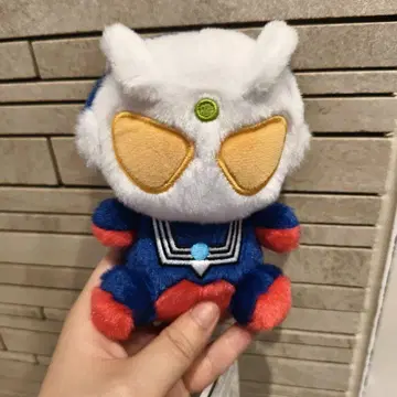 울트라맨 제로 포근포근 앉은 봉제 인형