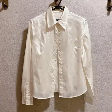 화이트 실크 터치 셔츠 긴팔
