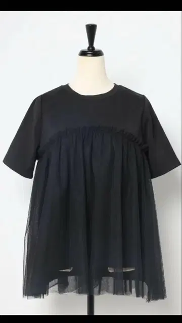 [ MINERTE ] tulle T-shirt / 튤 절개 셔츠