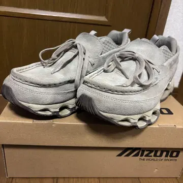 Mizuno Wave Prophecy 그레이 스니커즈
