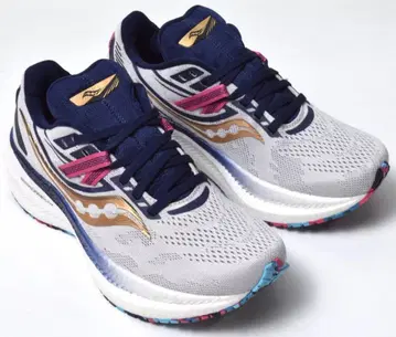 미사용 써코니 트라이엄프 20 러닝화 22.5 여성용