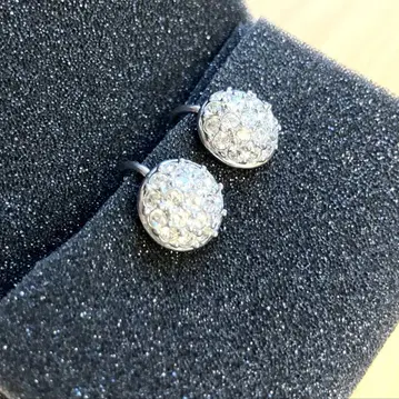 스와로브스키 SWAROVSKI 귀찌