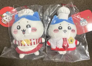 치이카와 (먼작귀) 레스토랑 하치와레 코스튬 홀 담당 마스코트 2개