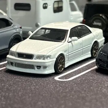 박스 포함 웍스 1/64 체이서 VERTEX 화이트 메탈릭