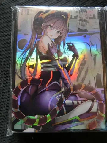 카드 슬리브 50매입 63 x 90 홀로 가공 IP 마스카레나