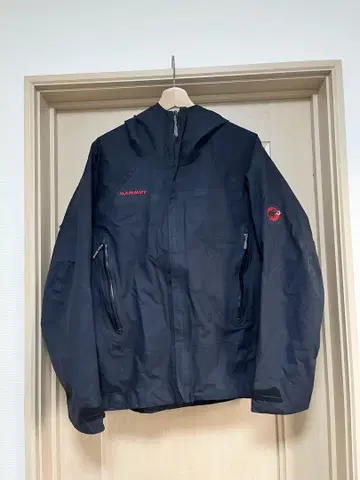 MAMMUT 마운틴 파카 블랙/그린