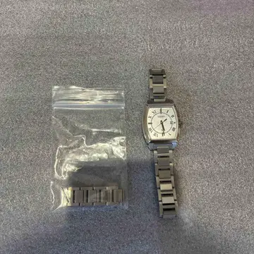 SEIKO 쿼츠 손목시계 실버