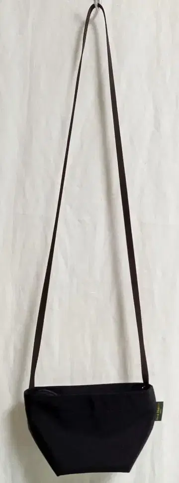새상품급 레어 에르베샤 펠리에 1927N 나일론 보트형 숄더백 XS
