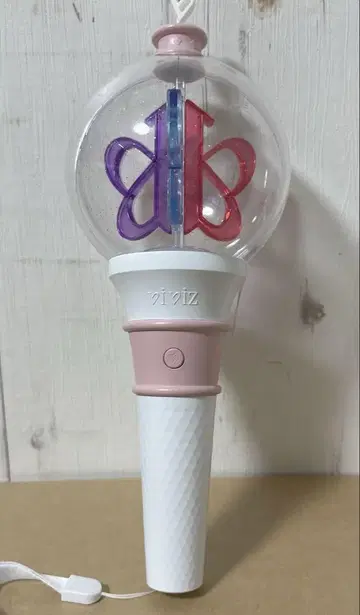 VIVIZ 응원봉