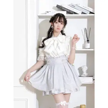 NOEMIE 꽃무늬 자카드 플레어 스커트