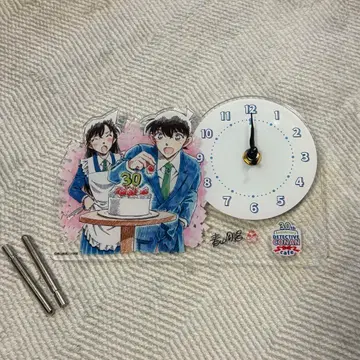 명탐정 코난 30주년 기념 카페 아크릴 시계