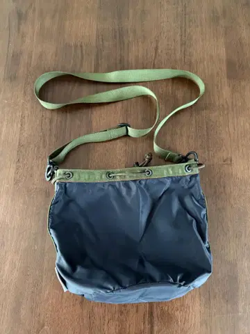 컨디션 최상 BRIEFING 듀얼 드로우 스트링 숄더