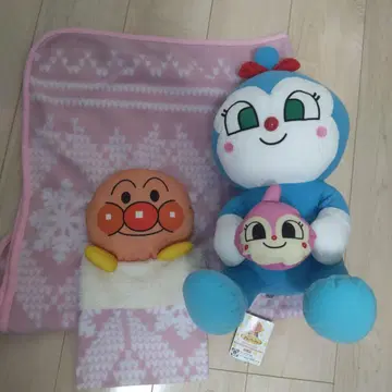 짤랑이 봉제 인형과 호빵맨 담요 세트