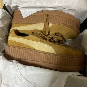 PUMA x Fenty by Rihanna 미사용 새상품