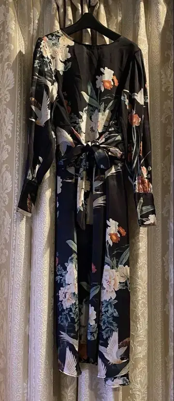 ZARA(자라) 꽃무늬 롱 원피스