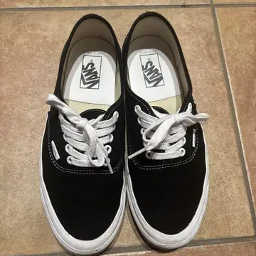 VANS 볼트 오센틱