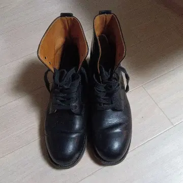 투주 술탄 워크 부츠