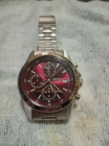 세이코 SEIKO 크로노그래프 손목시계 빨간색 다이얼 SBTQ045
