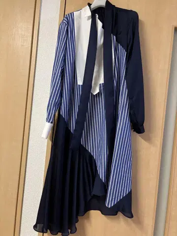 Sacai 비대칭 원피스 사이즈 1