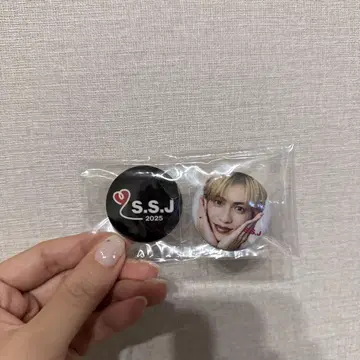 SSJ 2025 시손 준 입장자 혜택 캔뱃지