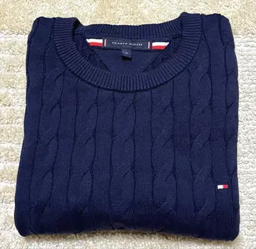 거의 새상품 TOMMY HILFIGER 네이비 케이블 니트 스웨터 M