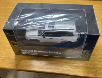 교쇼 오리지널 1/43 도요타 랜드크루저 250 퍼스트 에디션