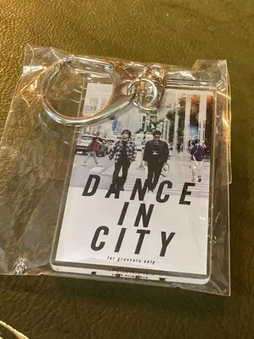 DEEN DANCE IN CITY 키링