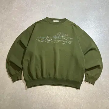 American Eagle 전면 V 맨투맨 레어 컬러 루어 패턴 아웃도어