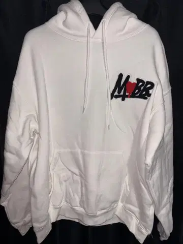 MOBB 자수 화이트 후드티 속기모