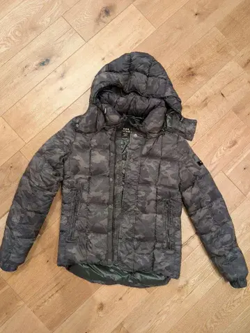 TATRAS 카모플라쥬 다운 자켓