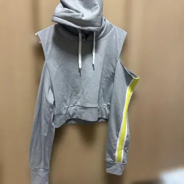 그레이 후드 부착 크롭 맨투맨 셋업