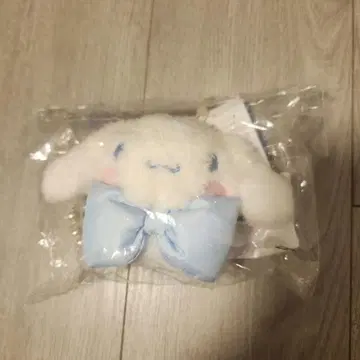 시나모롤 봉제 인형 참 메종 드 플뢰르 x 산리오 콜라보