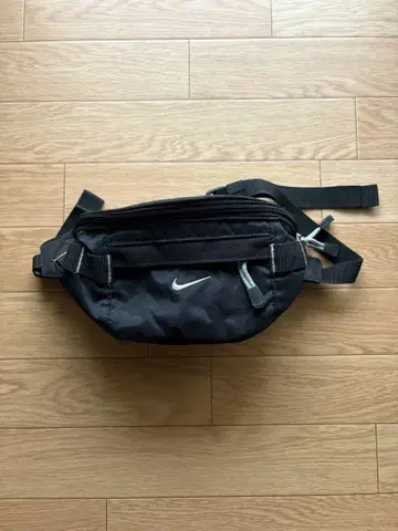 NIKE 90s 힙색 바디백 크로스터사제