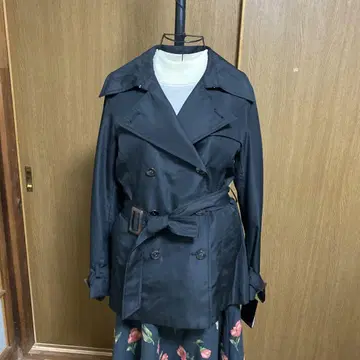 블랙 트렌치코트 더블 브레스트