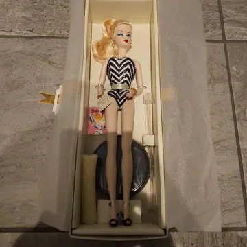 Barbie 바비 50주년 한정판 모델