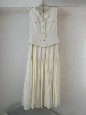 Emma Tweed Docking Dress white S