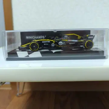 미니 챔피언스 1/43 F1 2018 르노 니코 휠켄베르크