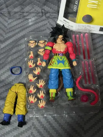 S.H.Figuarts 드래곤볼 AF 손오공 슈퍼 사이어인 4 커스텀