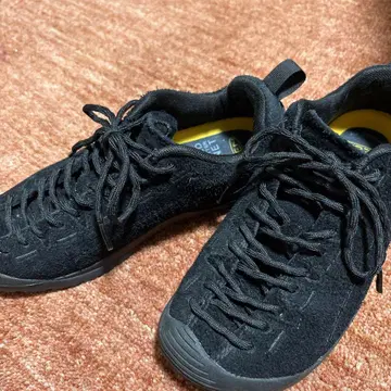 KEEN 블랙 스니커즈 37 (6.5 US)