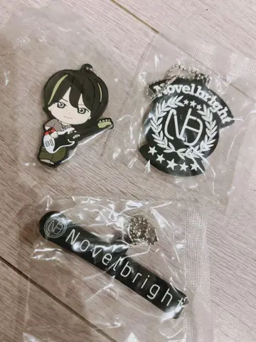 Novelbright 캡슐 러버 마스코트
