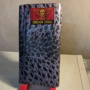 CREAM SODA 레오파드 무늬 이단 장지갑 레어