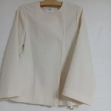IENA 노카라 자켓 아이보리